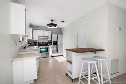 3071 SE East Blackwell Drive, Port Saint Lucie, FL 34952 - Photo 20