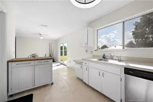 3071 SE East Blackwell Dr, Port Saint Lucie, FL 34952 - Photo 22