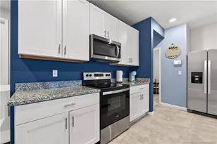 5634 SE Edgewater Cir, Stuart, FL 34997 - Photo 8