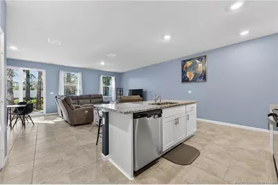 5634 SE Edgewater Circle, Stuart, FL 34997 - Photo 10