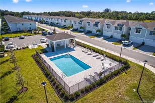 5634 SE Edgewater Cir, Stuart, FL 34997 - Photo 4