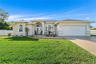 2434 SE Pascal Ave, Port Saint Lucie, FL 34952 - Photo 4