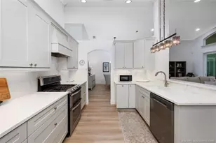 926 SE Westminster Pl, Stuart, FL 34997 - Photo 22