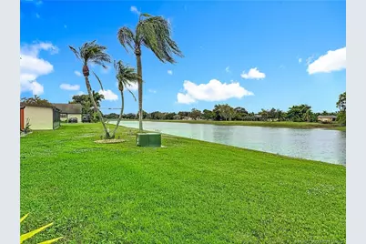 2388 SE Brekenridge Circle, Port Saint Lucie, FL 34952 - Photo 58