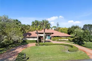 4221 SW Parkgate Blvd, Palm City, FL 34990 - Photo 8