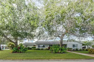 1843 SE Granada Ln, Stuart, FL 34996 - Photo 6