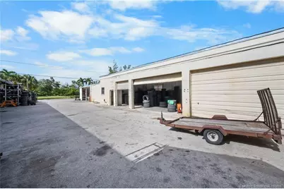 3173 SE Railroad Avenue, Stuart, FL 34997 - Photo 10