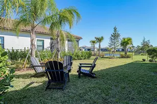 781 SE Courances Dr, Port Saint Lucie, FL 34984 - Photo 26