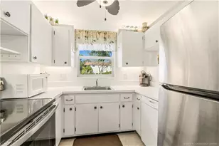 2600 SE Ocean Blvd, Stuart, FL 34996 - Photo 16