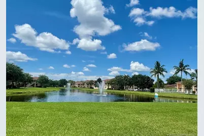 221 SW Palm Drive #104, Port Saint Lucie, FL 34986 - Photo 2