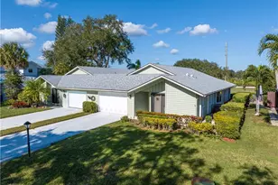 12668 SE Cascades Ct, Hobe Sound, FL 33455 - Photo 2