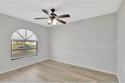 252 NW Lincoln Avenue, Port Saint Lucie, FL 34983 - Photo 20