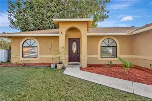 252 NW Lincoln Ave, Port Saint Lucie, FL 34983 - Photo 4