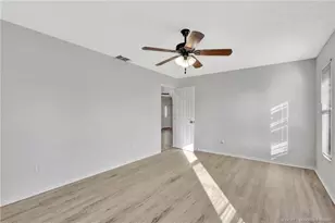 252 NW Lincoln Ave, Port Saint Lucie, FL 34983 - Photo 16