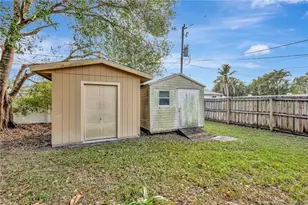 252 NW Lincoln Ave, Port Saint Lucie, FL 34983 - Photo 30