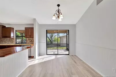 252 NW Lincoln Avenue, Port Saint Lucie, FL 34983 - Photo 12