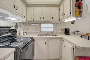 587 Nettles Blvd, Jensen Beach, FL 34957 - Photo 18