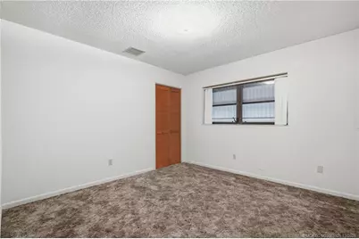 242 SE Duxbury Avenue, Port Saint Lucie, FL 34983 - Photo 14