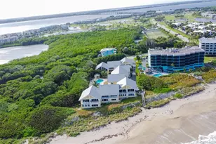 245 NE MacArthur Blvd, Stuart, FL 34996 - Photo 2