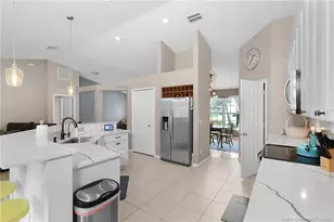 1925 SW Sylvester Ln, Port Saint Lucie, FL 34984 - Photo 34