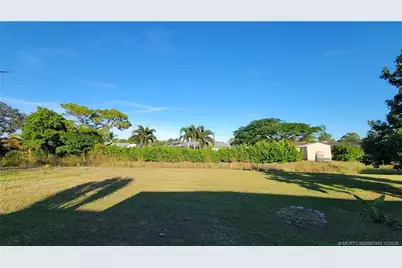 2149 SE Dolphin Road, Port Saint Lucie, FL 34952 - Photo 22