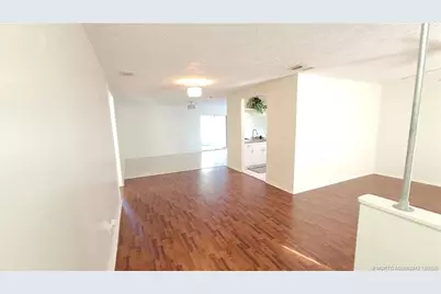 2149 SE Dolphin Road, Port Saint Lucie, FL 34952 - Photo 6