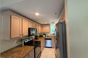 4210 Gator Trace Ave, Fort Pierce, FL 34982 - Photo 6