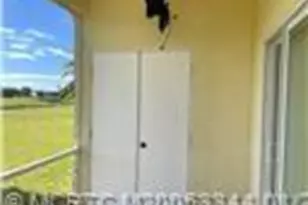 4210 Gator Trace Ave, Fort Pierce, FL 34982 - Photo 18