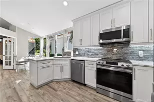 2211 NW Seagrass Dr, Palm City, FL 34990 - Photo 8