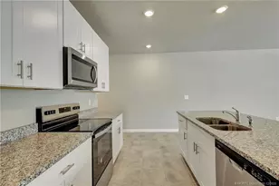 5767 SE Edgewater Cir, Stuart, FL 34997 - Photo 10