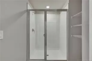 5767 SE Edgewater Cir, Stuart, FL 34997 - Photo 38