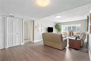 5313 SE Miles Grant Rd, Stuart, FL 34997 - Photo 8