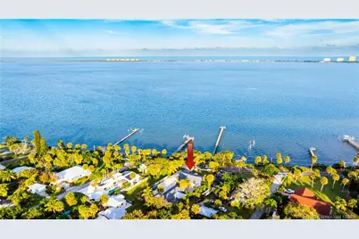 11005 S Indian River Drive, Fort Pierce, FL 34982 - Photo 2