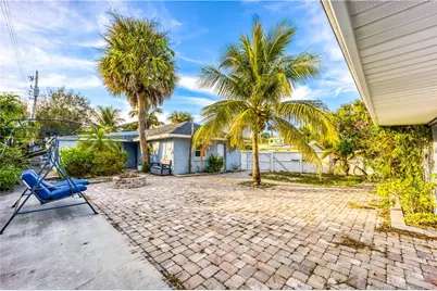 11005 S Indian River Drive, Fort Pierce, FL 34982 - Photo 8