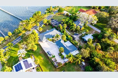 11005 S Indian River Drive, Fort Pierce, FL 34982 - Photo 12