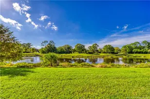 668 NE Waters Edge Ln, Port Saint Lucie, FL 34983 - Photo 32