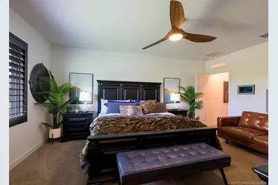 668 NE Waters Edge Lane, Port Saint Lucie, FL 34983 - Photo 8