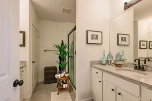 668 NE Waters Edge Ln, Port Saint Lucie, FL 34983 - Photo 10