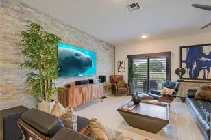 668 NE Waters Edge Ln, Port Saint Lucie, FL 34983 - Photo 2