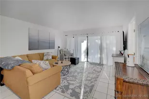 1701 Presidential Way, West Palm Beach, FL 33401 - Photo 16