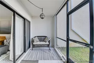 1701 Presidential Way, West Palm Beach, FL 33401 - Photo 32