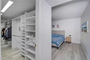 1701 Presidential Way, West Palm Beach, FL 33401 - Photo 20