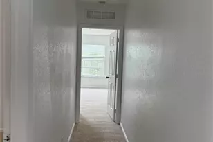 2401 SE Ruskin Dr, Port Saint Lucie, FL 34952 - Photo 20