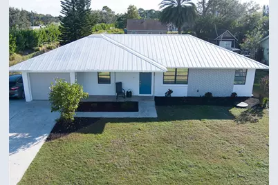 1425 SE Morrow Street, Port Saint Lucie, FL 34983 - Photo 2