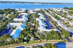 175 SE Saint Lucie Blvd, Stuart, FL 34996 - Photo 2