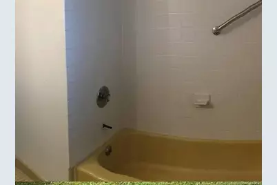 874 SW Ivanhoe Drive, Port Saint Lucie, FL 34983 - Photo 4