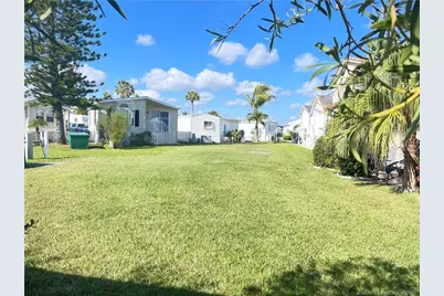 685 Nettles Boulevard, Jensen Beach, FL 34957 - Photo 10