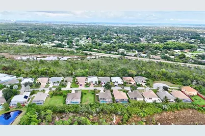 443 NW Sunflower Place, Jensen Beach, FL 34957 - Photo 54