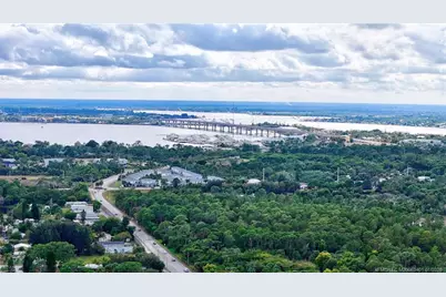 443 NW Sunflower Place, Jensen Beach, FL 34957 - Photo 66