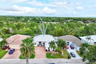 443 NW Sunflower Pl, Jensen Beach, FL 34957 - Photo 48